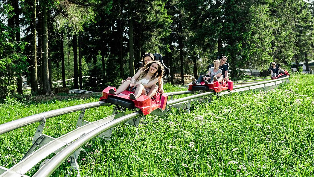 Rhönbob-Sommerrodelbahn | Wasserkuppe