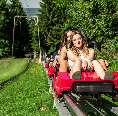 Rhönbob-Sommerrodelbahn | Wasserkuppe